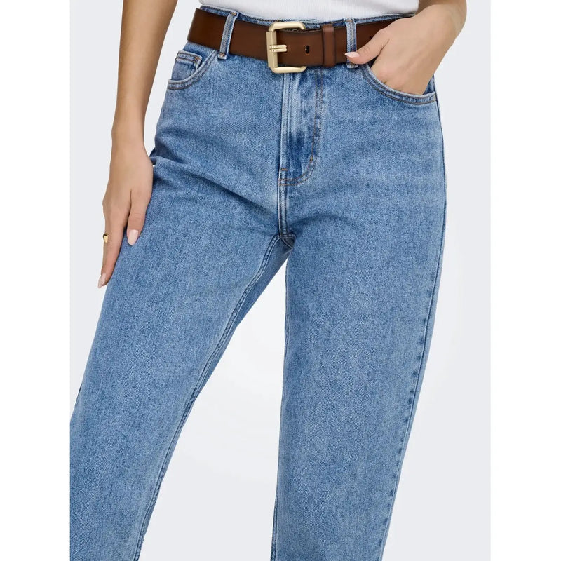 Only Jean bleu en coton pour femme, coupe classique, taille haute, délavage moyen, jambe droite, ceinture en cuir marron à boucle dorée