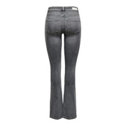 Jean évasé en denim stretch gris foncé, légèrement délavé, avec poches arrière classiques laissant apparaître l'arrière.