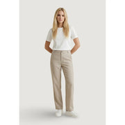 Only Pantalon beige pour femme, coupe droite, plis discrets, en viscose, coupe classique.
