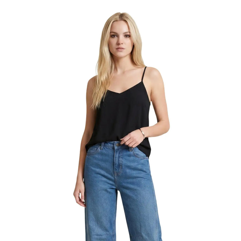 viscose noire only femmes tank top avec un col en V et des bretelles spaghetti pour une tenue décontractée et confortable