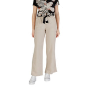 Pantalon beige à jambes larges en lin et viscose, taille élastiquée avec cordon de serrage et détail de nœud noir, idéal pour le printemps-été, taille M.