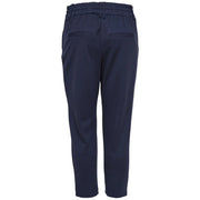 Pantalon bleu marine à taille élastique en viscose mélangée avec deux poches arrière only vue de dos d'un modèle en dentelle pour femme, automne-hiver