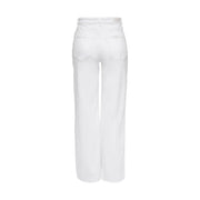 Only Jean blanc en coton stretch pour femme, coupe ample, design minimaliste et détails de coutures discrets.