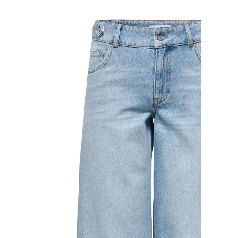 Jean en coton délavé clair pour femme, coupe droite et design classique à cinq poches. Only en bleu clair