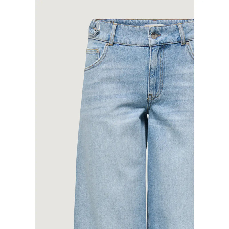 Jeans en coton délavé clair de Only Jean pour femme bleu clair, coupe ample et cinq poches classiques.