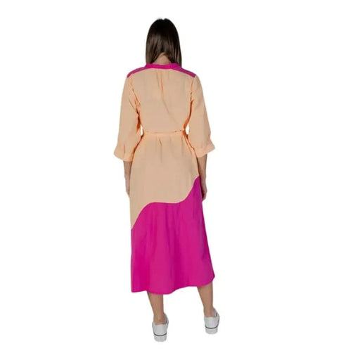 Peach and pink midi dress by B.young featuring a silver V-neck, buttons, and pockets