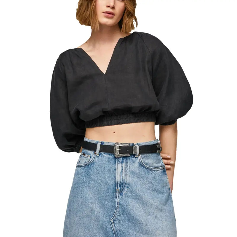 Pepe Jeans black linen blend cropped blouse with v-neckline and puffy 3/4 sleeves for casual wear