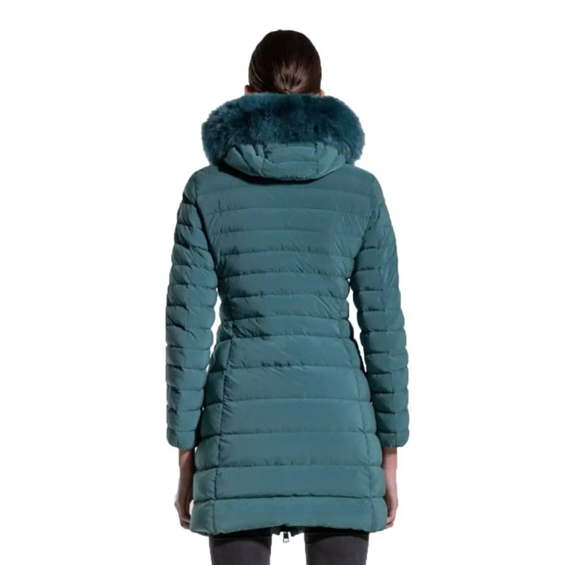 Doudoune matelassée turquoise Peuterey pour femme, avec capuche doublée de fourrure douce, en polyamide, idéale par temps froid.