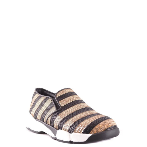 Pinko Baskets en tissu à enfiler pour femmes, avec tige tissée à rayures noires, beiges et dorées et semelle épaisse blanche et noire.