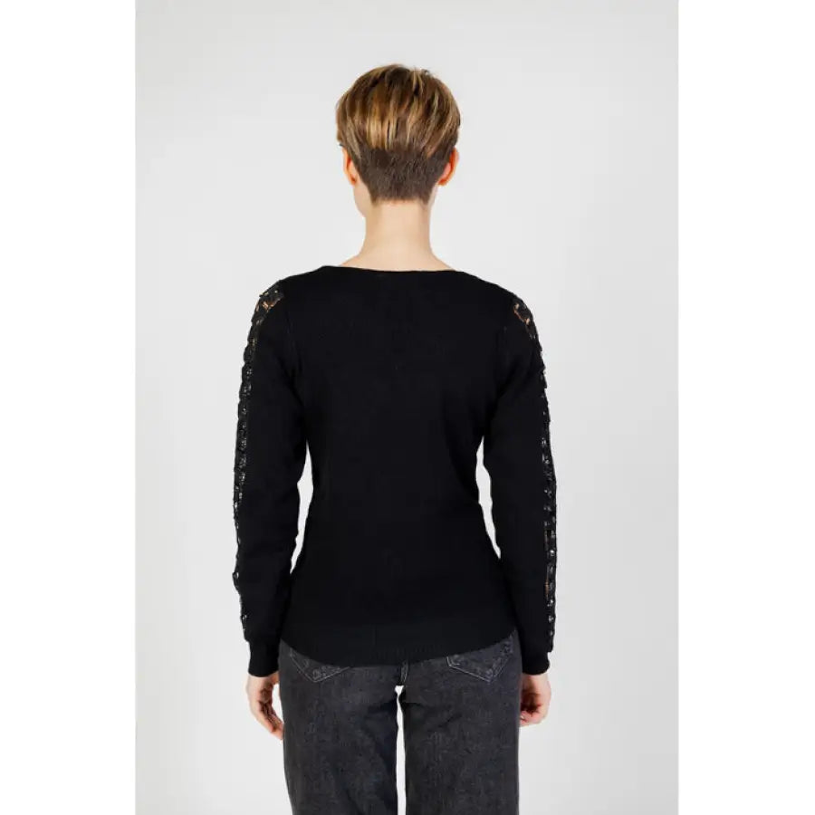 
                      
                        Ragged black sweater from Morgan De Toi women knitwear collection
                      
                    