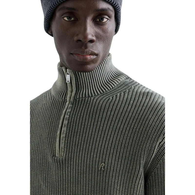 Pull Replay en coton vert olive pour homme, avec demi-zip côtelé et logo brodé sur la poitrine, vue de face