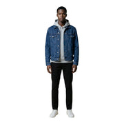 Veste homme Replay en denim bleu avec boutons argentés et sweat-shirt à capuche intégré, dotée de poches avant.