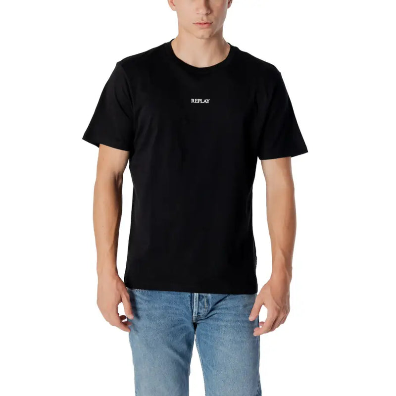 Replay hommes t-shirt en coton noir avec un logo blanc discret sur la poitrine pour une tenue décontractée