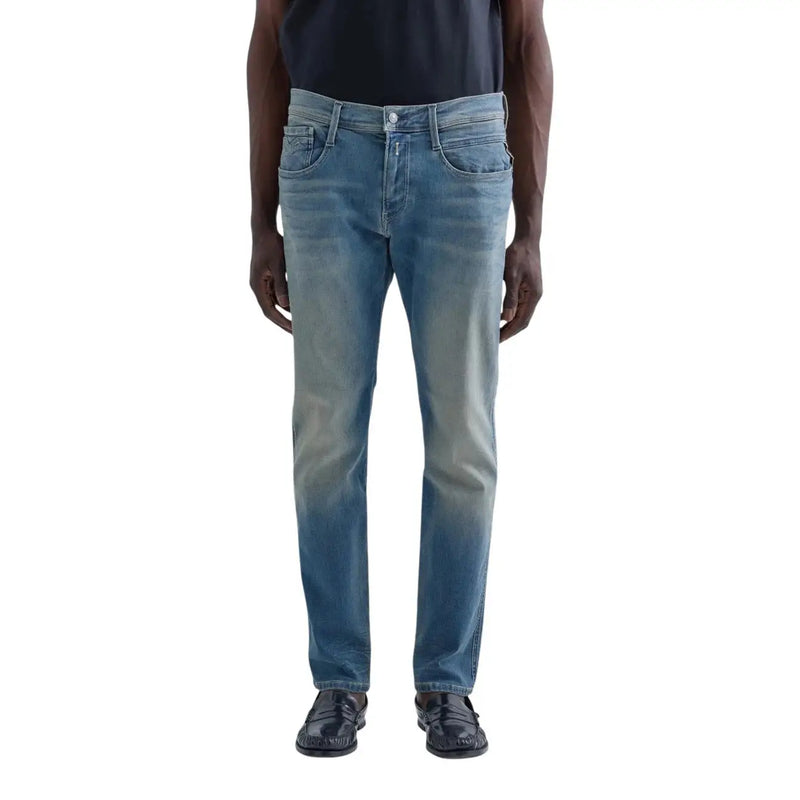 Jean slim Replay Anbass pour homme en denim clair, coupe droite et délavage subtil aux cuisses, vue de face