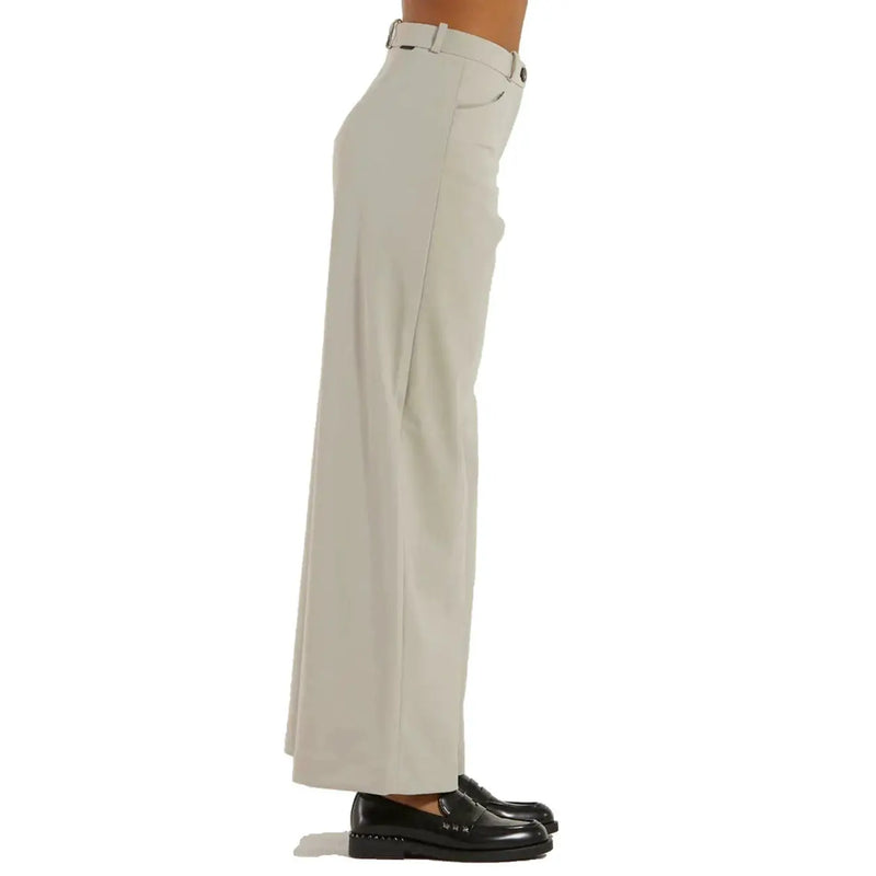 Pantalon beige RRD pour femme, coupe tailleur à jambes larges et ceinture assortie, en polyamide élasthanne.
