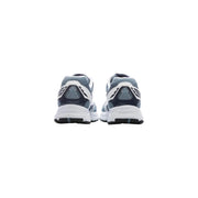 Saucony Baskets bleues synthétiques pour homme avec empeigne en mesh gris et blanc et languette noire au talon visible à l'arrière