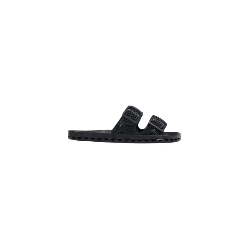 Sandales Sensi pour hommes, modèle La Jolla, style urbain, en PVC noir, à bout ouvert, avec deux brides réglables et un design perforé.