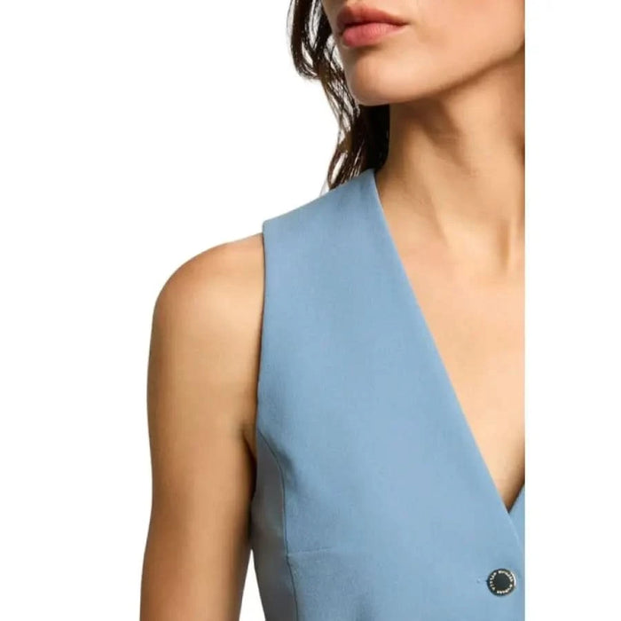 Morgan De Toi Women’s Light Blue V-Neck Sleeveless Gilet displayed on a mannequin