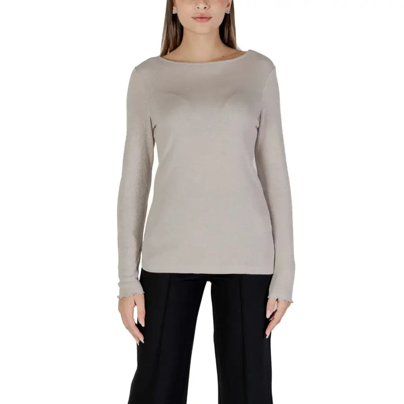 Street One beige long round neck knit sweater for women with boat neckline and frayed cuffs in long sleeve design