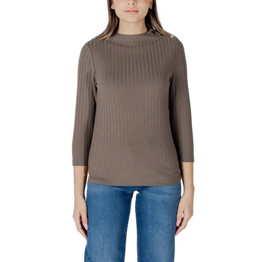 Street One brown round neck knitwear taupe ribbed top with three quarter sleeves and shoulder buttons