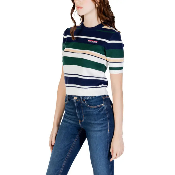 Striped short-sleeved sweater paired with jeans, suitable for casual wear