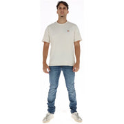 Superdry jean crème en coton t-shirt pour hommes avec petit logo brodé sur la poitrine gauche vue de face