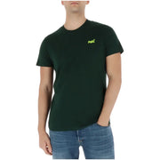 Superdry T-shirt homme bleu clair à manches courtes en coton vert foncé avec petit logo jaune fluo sur la poitrine gauche
