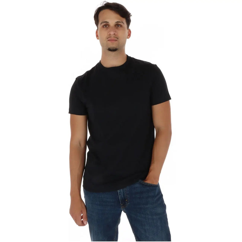 Timberland T-shirt noir en coton à manches courtes et col rond pour homme, vue de face, mettant en valeur un design décontracté et confortable