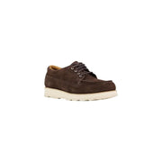 Timberland Chaussures à lacets pour homme en daim marron avec semelle en caoutchouc blanc, idéales pour le printemps et l'été.