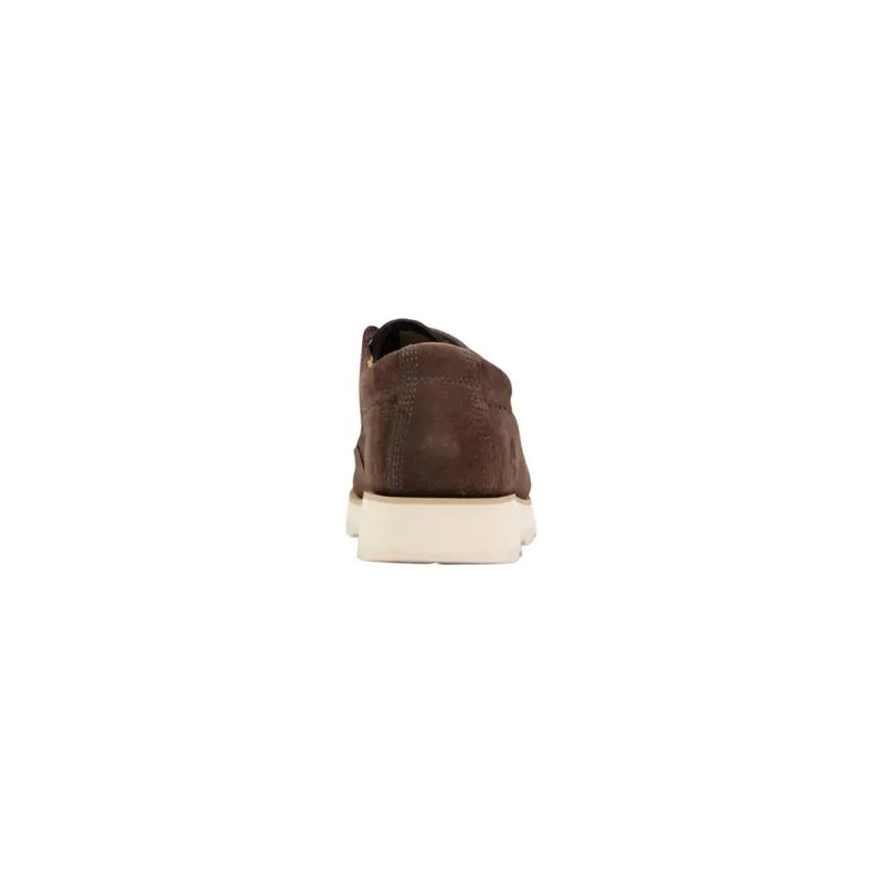 Timberland Chaussures à lacets pour homme en daim marron avec semelle en caoutchouc crème, idéales pour le printemps et l'été.