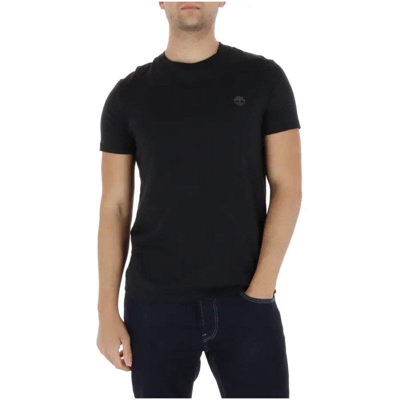 Noir Timberland coton à manches courtes t-shirt pour hommes avec un logo brodé discret sur la poitrine