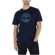 Timberland hommes t-shirt en bleu marine avec un logo arbre turquoise sur la poitrine, confectionné dans un tissu en coton confortable