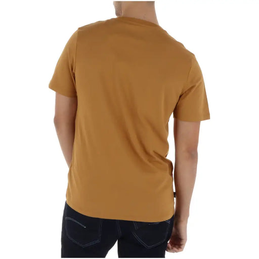 Timberland hommes t-shirt en jaune moutarde, manches courtes, col rond, idéal pour une tenue décontractée