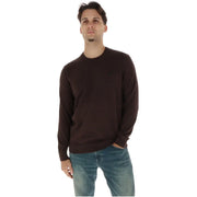 Timberland Pull homme marron foncé avec logo brodé discret sur la poitrine gauche, vue de face