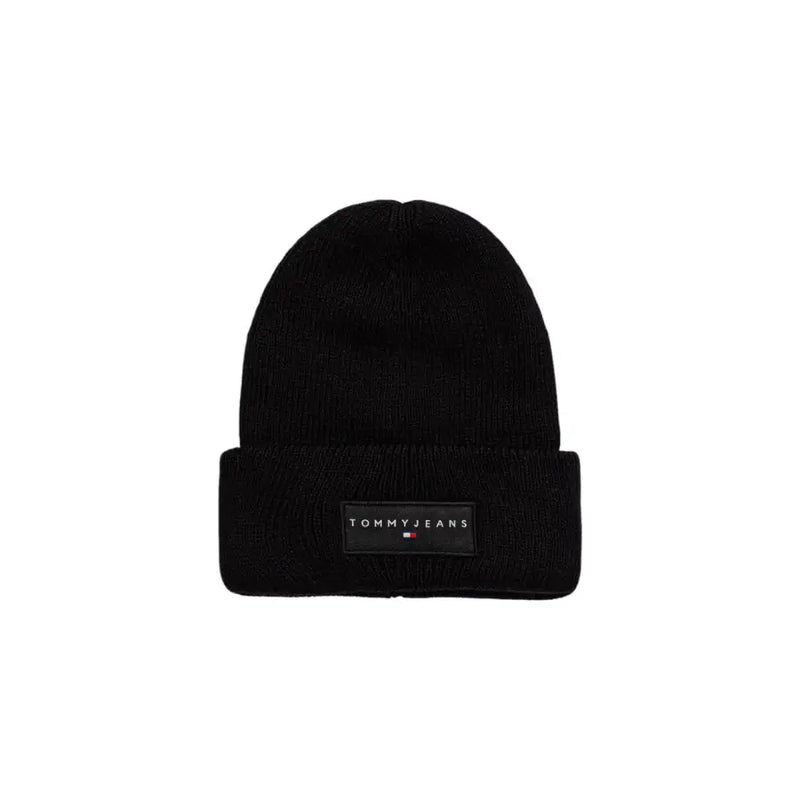 Tommy jeans black beanie with logo patch.