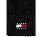 Tommy jeans black ribbed knit beanie with logo.