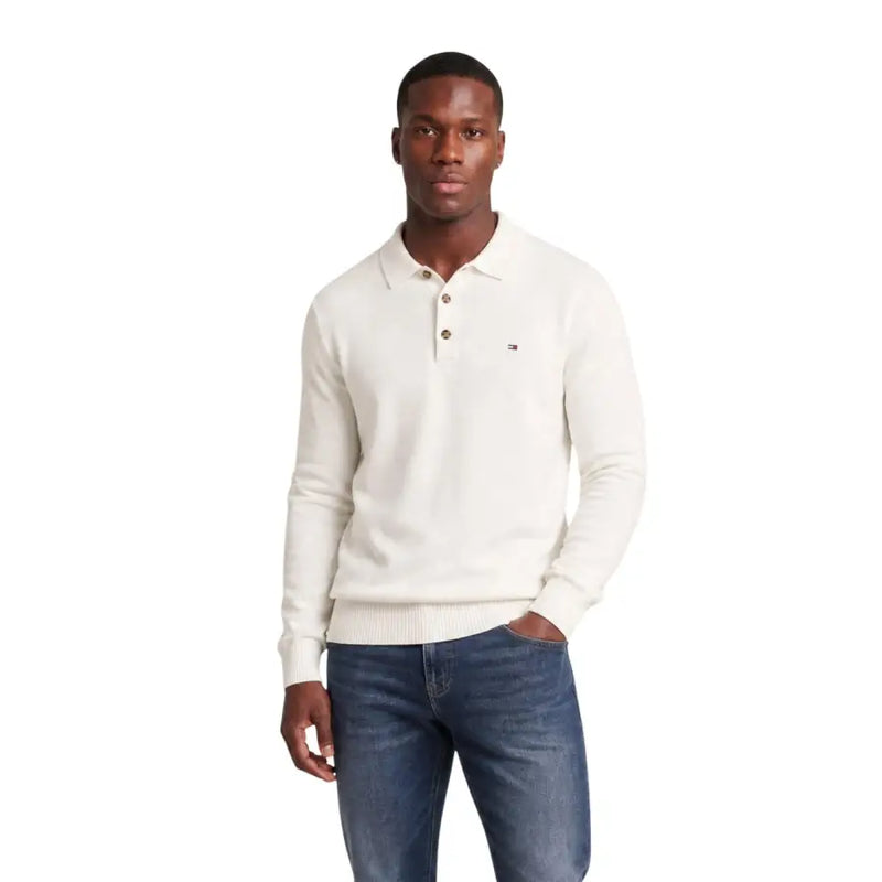 couleur crème Tommy Hilfiger Polo homme en coton biologique noir, coupe ajustée, col et poignets côtelés.