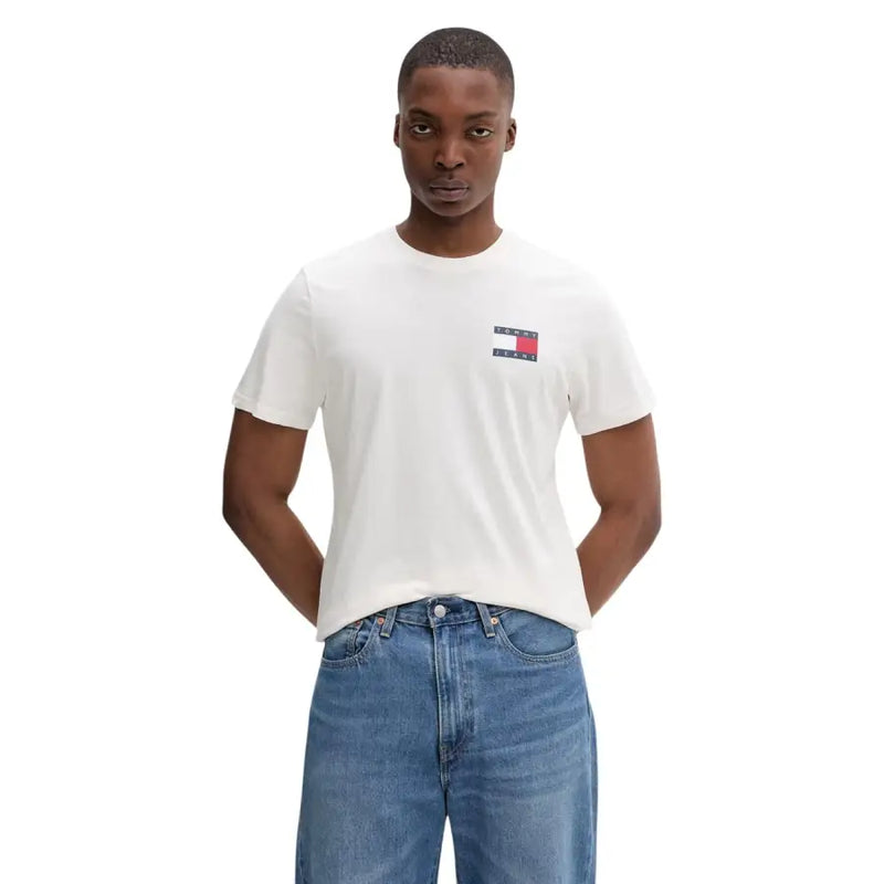 T-shirt Tommy Hilfiger blanc en coton slim avec petit drapeau coloré sur la poitrine gauche, beige, taille S