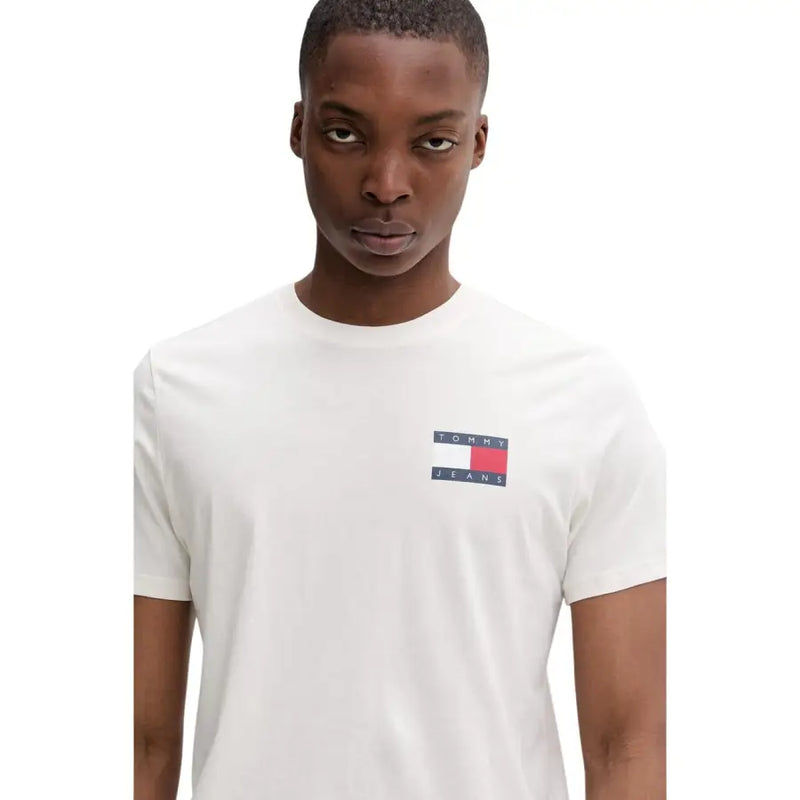 T-shirt slim homme Tommy Hilfiger Jeans blanc en coton beige avec logo classique sur la poitrine gauche