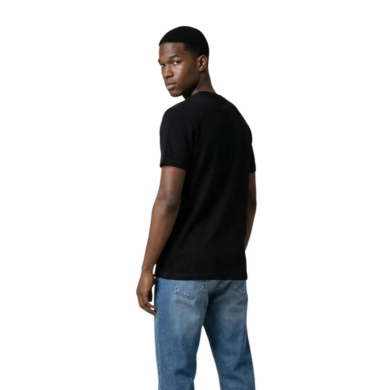 Black short-sleeved crew neck cotton t-shirt for men by Tommy Hilfiger Jeans ideal for casual wear