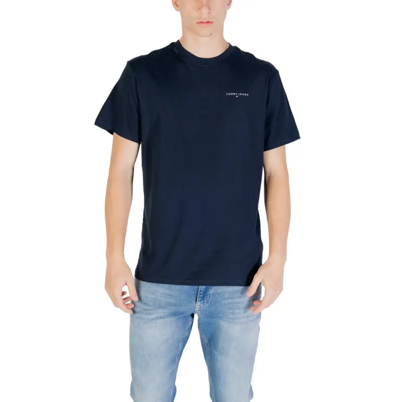 bleu marine Tommy Hilfiger Jeans hommes t-shirt T-shirt décontracté en coton avec un petit logo blanc sur la poitrine gauche
