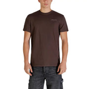 Tommy Hilfiger Jeans hommes t-shirt en coton marron avec un logo blanc discret sur la poitrine