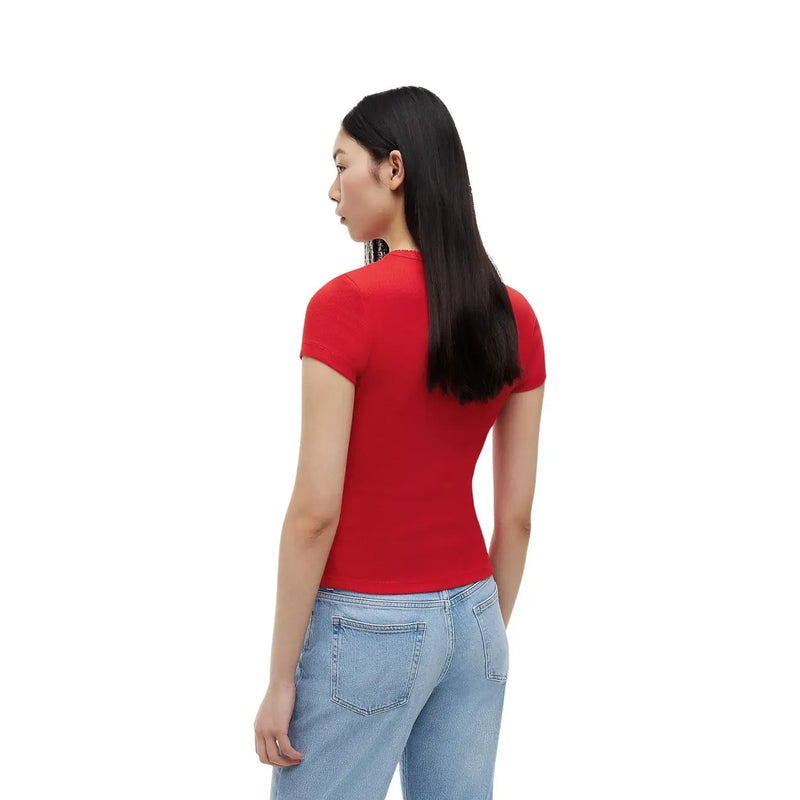 Tommy Hilfiger Jeans women red organic cotton fitted short-sleeved t shirt front view