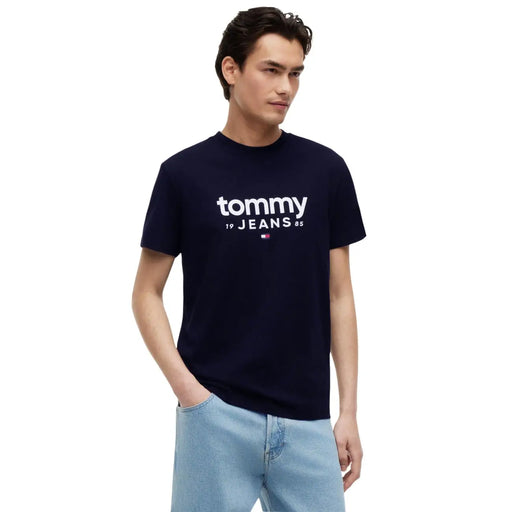 bleu marine Tommy Hilfiger T-shirt homme en coton bio avec logo Tommy 19 Jeans 85 blanc et emblème drapeau sur la poitrine