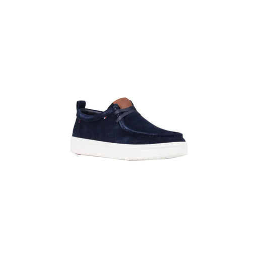 Tommy Hilfiger Mocassin en daim bleu pour homme, à enfiler, avec languette arrière en cuir beige et semelle en caoutchouc blanc.