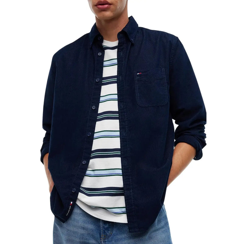 bleu marine Tommy Hilfiger Chemise en jean pour homme avec poche poitrine, en coton, pour une tenue décontractée