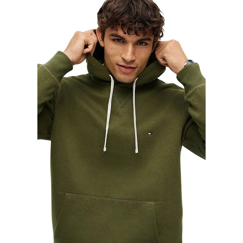 Sweat à capuche Tommy Hilfiger pour homme, vert olive, en coton, avec cordons de serrage blancs et petit logo sur la poitrine.
