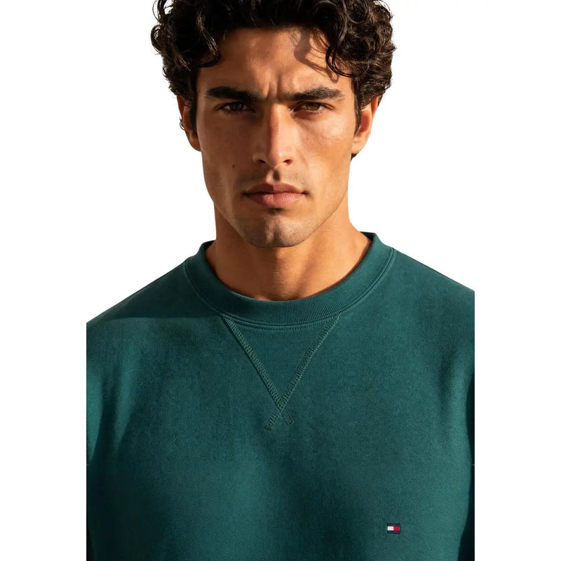 Tommy Hilfiger Sweat-shirt homme en molleton de coton vert, col rond turquoise, bord-côtes et écusson logo sur la poitrine gauche