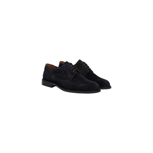 Chaussures habillées en daim noir à lacets, avec lacets foncés et petit talon, de Tommy Hilfiger collection de mocassins en cuir blanc pour hommes
