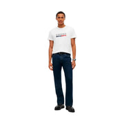 Tommy Hilfiger T-shirt blanc en coton bio pour homme, orné d'un logo coloré sur la poitrine.